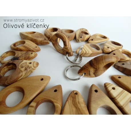 Dřevěné klíčenky