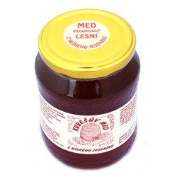 Kubešův med lesní medovicový z rodinné včelařské farmy 480 g